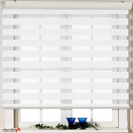 موکاپ پرده زبرا از رو به رو نمای نزدیک